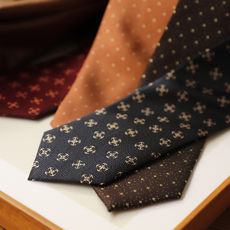 低调风 复古8CM商务正装酒红藏青墨绿领带男士花纹圆点自制高定风,淘宝优惠券,粉丝福利购,淘宝优惠卷
