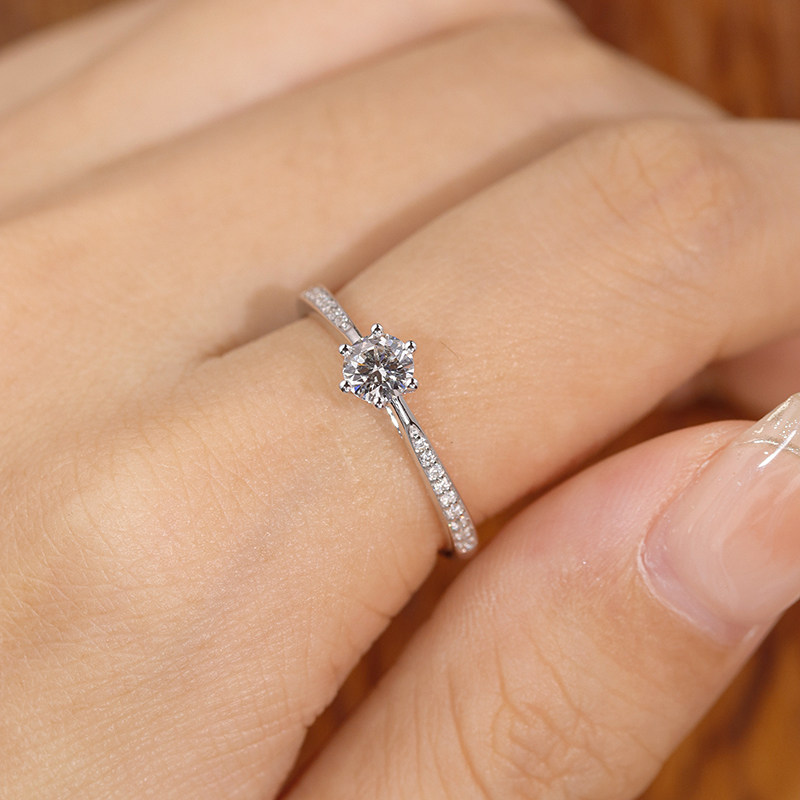 VINCARRY 18K gold cultured diamond six-prong ring