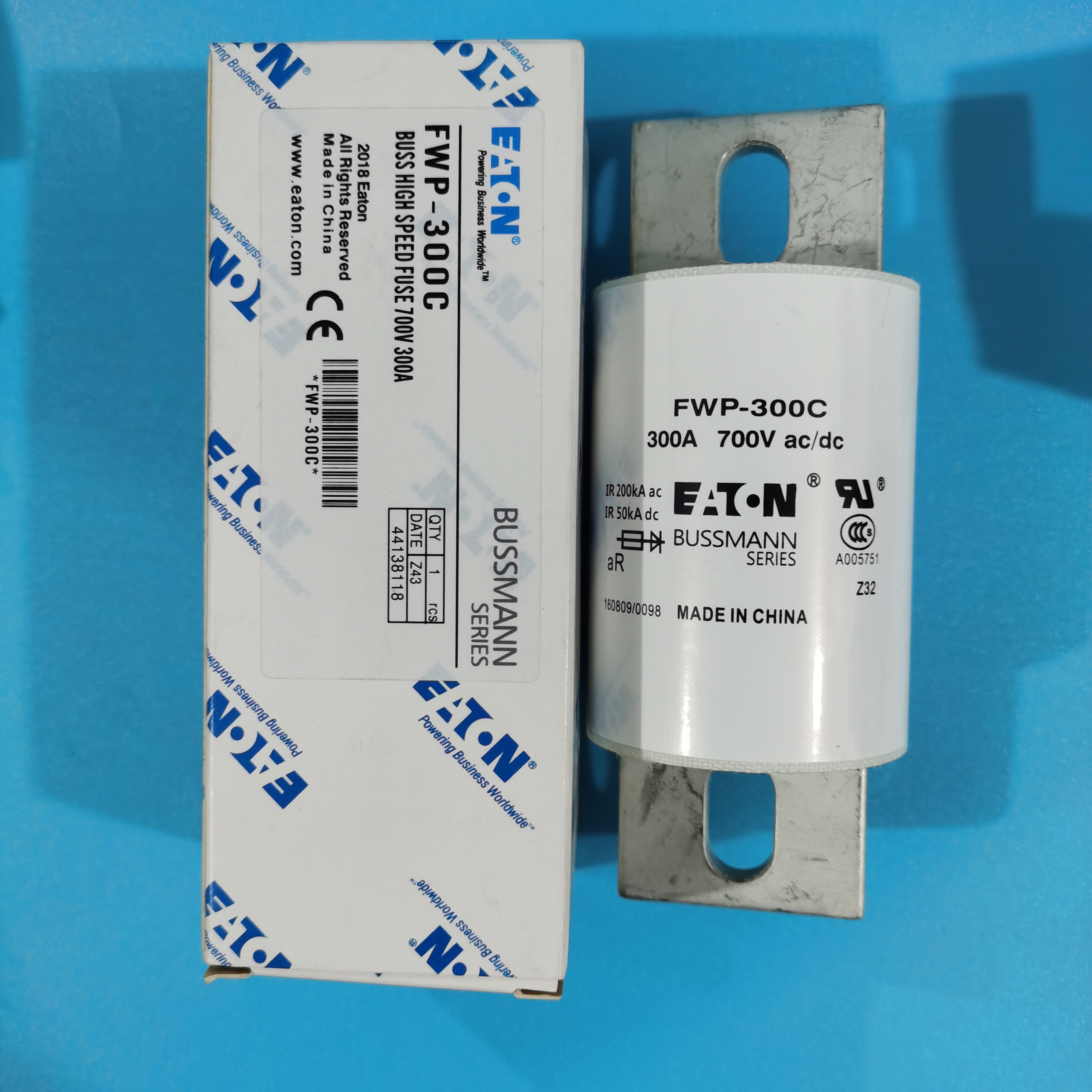 巴斯曼FWP-80A/100/150/200A/250/300/A350/400A700V熔断器保险丝 - 图2