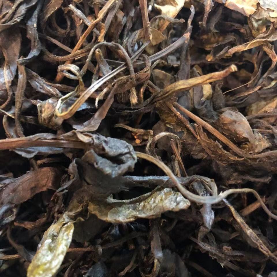 广西三江融水农家手工老树茶打油茶专用明前春茶烟熏茶叶苦香250g - 图0