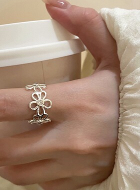 银色简约镂空花朵开口食指戒