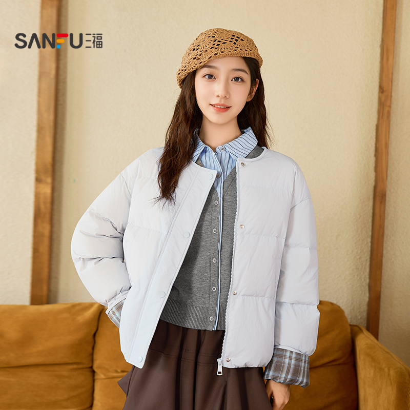 三福羽绒服女2025新款冬季韩系围脖格子撞色袖宽松外套女装844061