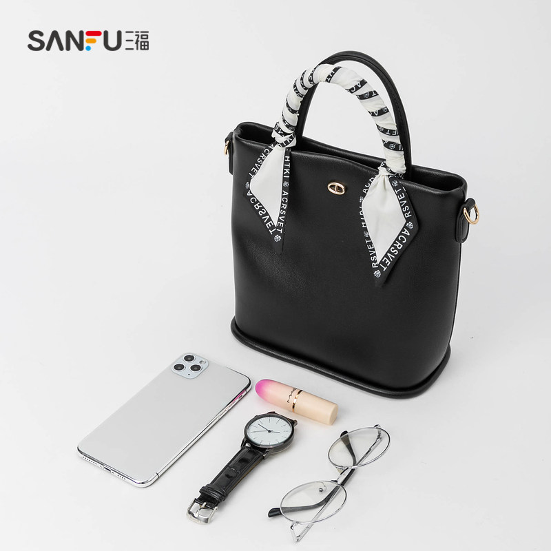 三福手提包女2022年韩系通勤包包 三福服饰女士包袋