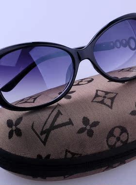 墨镜通用型开车个性风时尚太阳镜