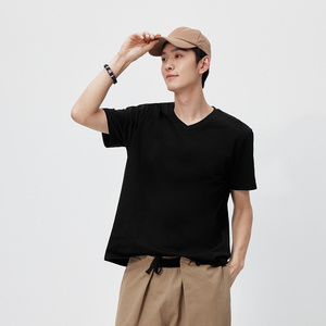 森马3A抑菌纯棉短袖T恤男款