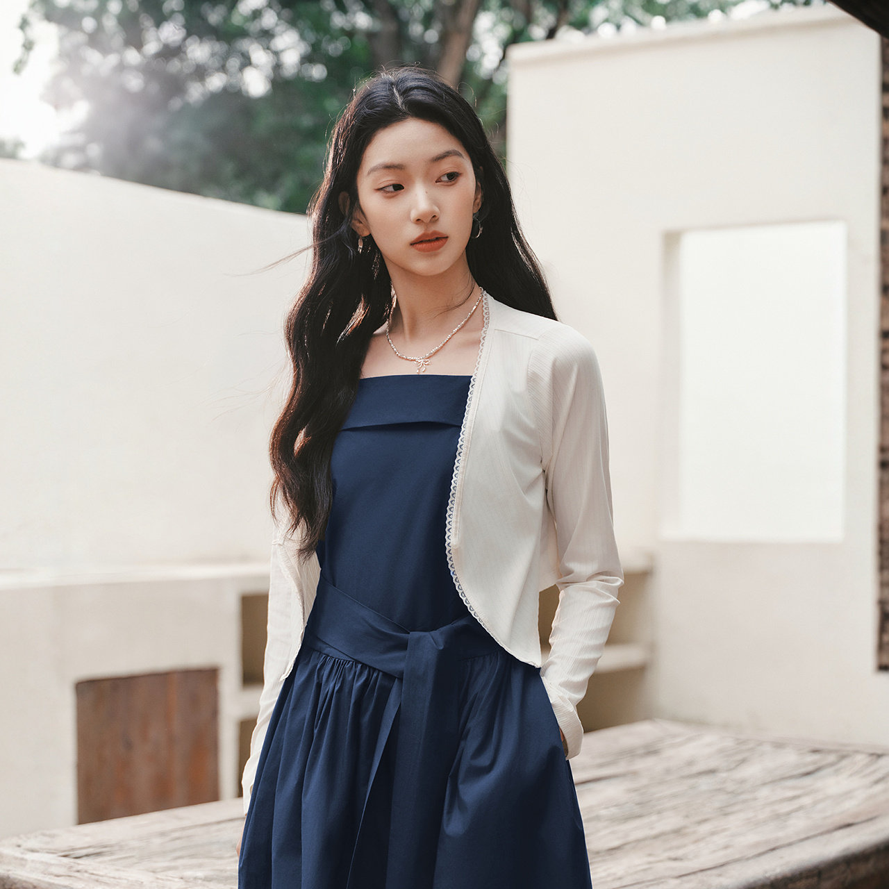 防晒外套|森马夹克女夏短款蕾丝花边V领修身凉感肌理2026新款上衣