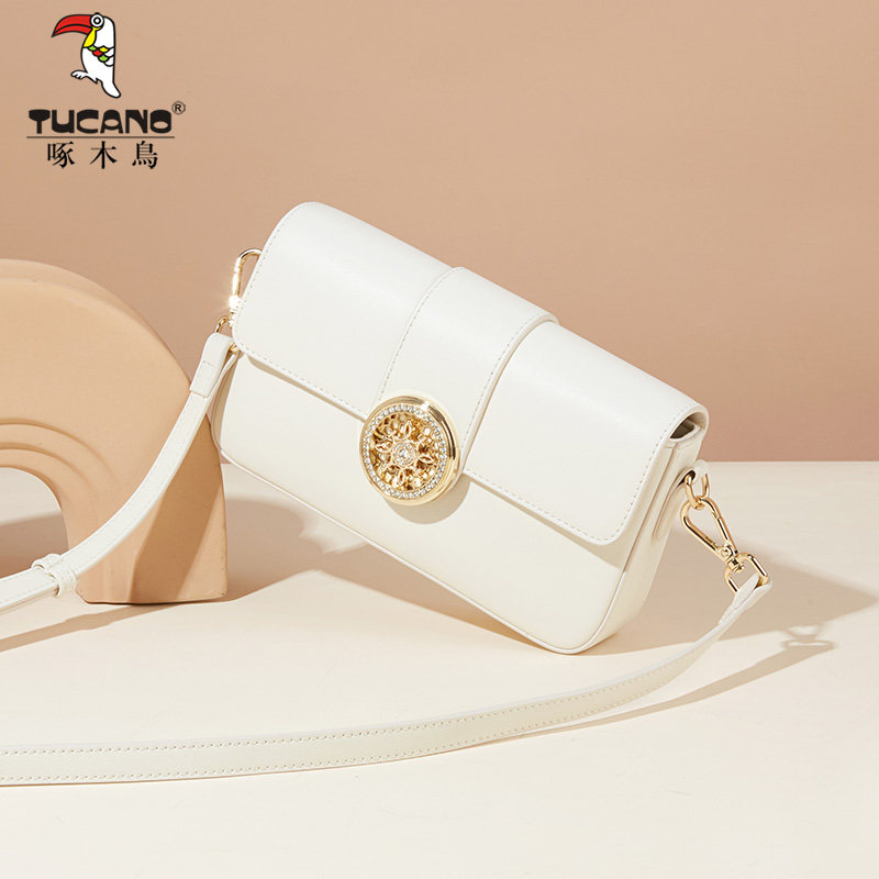 啄木鸟真皮包包女2023新款感斜挎包 啄木鸟女士包袋