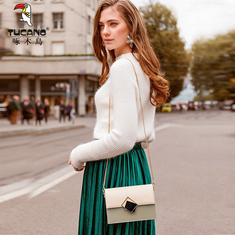 啄木鸟2020新款时尚小方包女链条包 啄木鸟女士包袋