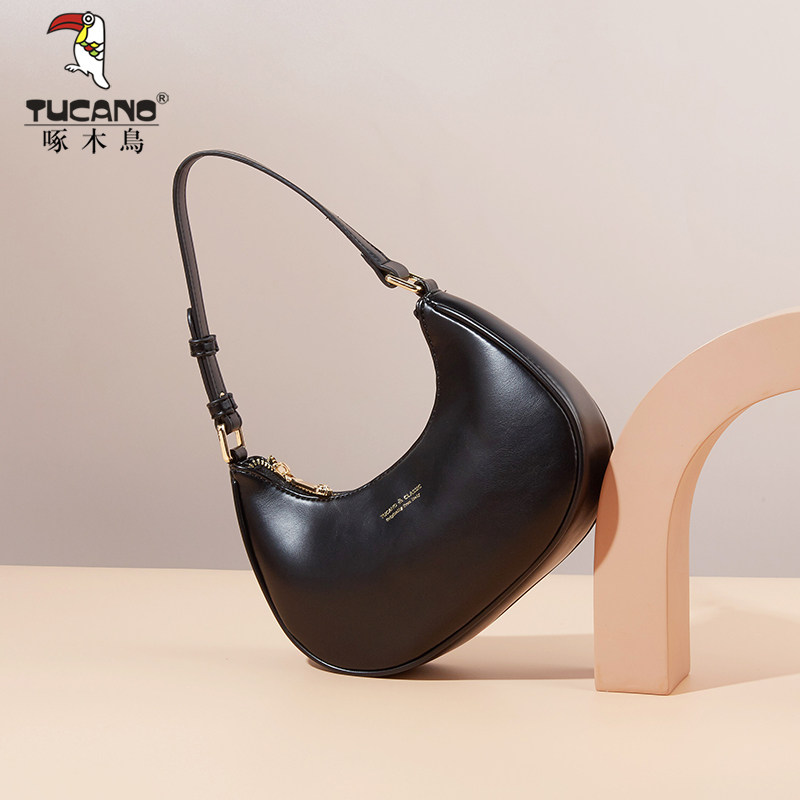 啄木鸟白色夏季2022新款小众包包包 啄木鸟马鞍包