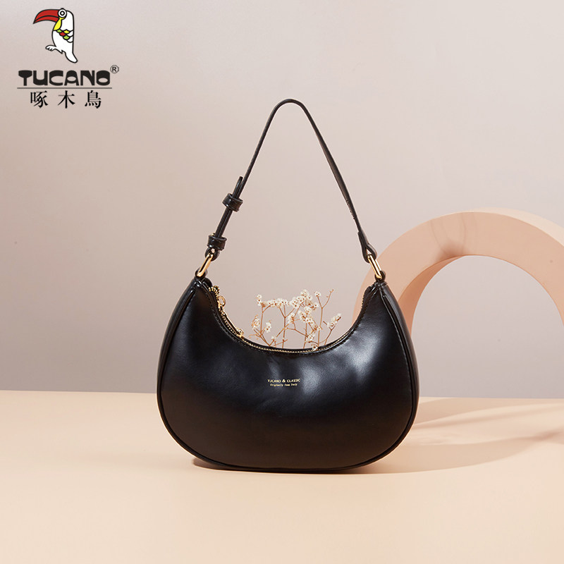 啄木鸟白色夏季2022新款小众包包包 啄木鸟马鞍包