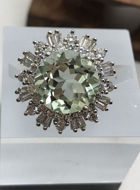 镶嵌大宝石脱俗风戒指新品推荐