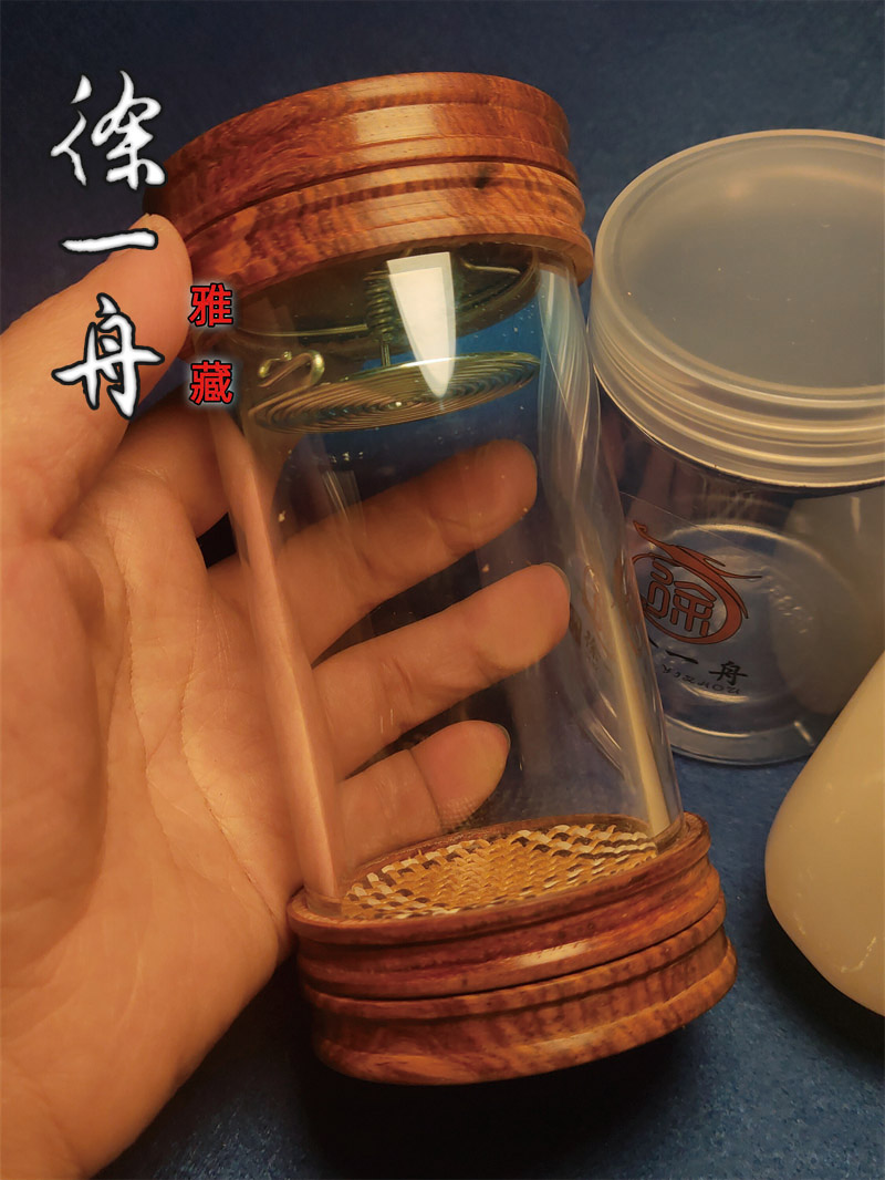 59#徐一舟铜底款花梨口牛角蒙心蝈蝈叫罐+1.5加粗白铜等距簧-图3