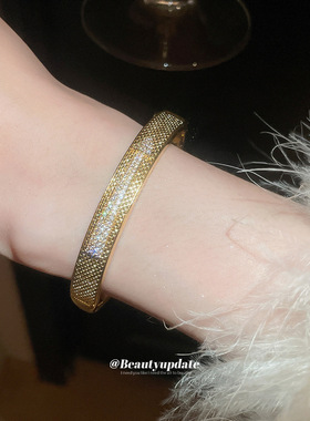 18k真金电镀锆石椭圆形纹路卡扣