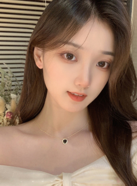 925银女高级感爱心项链气质轻奢