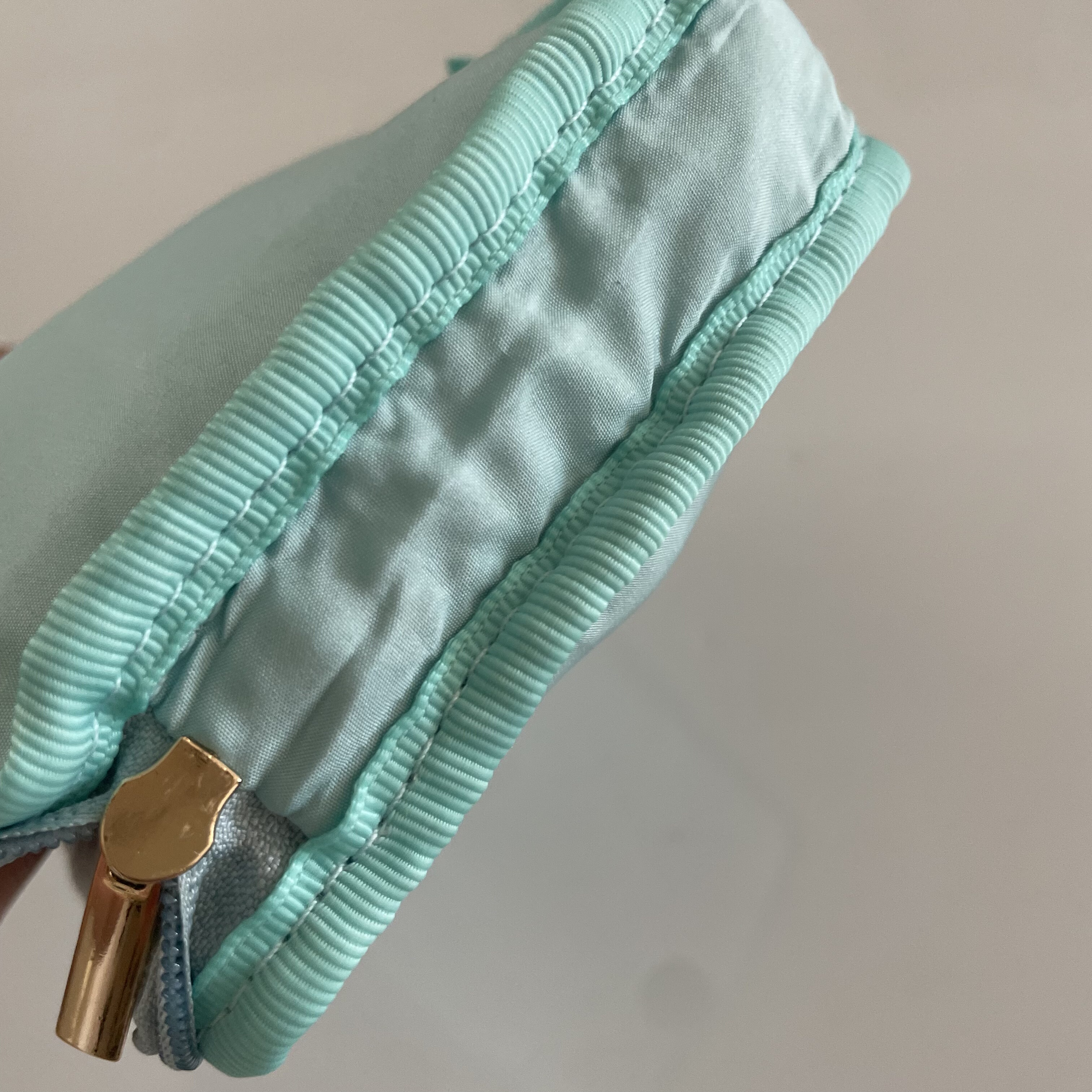 日本卡通可爱小动物毛绒刺绣抽绳束口袋杂物包儿童纸巾包化妆包,淘宝优惠券,粉丝福利购,淘宝优惠卷