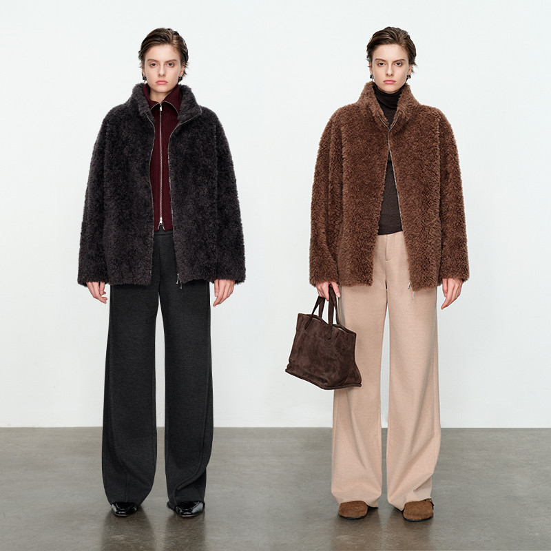 婉甸/格雷灰皮毛一体外套冬季新品H型女士外套1234O80DS4