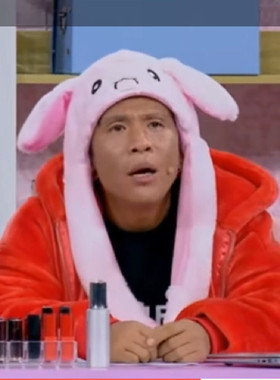 一捏耳朵会动兔帽子发光史迪仔