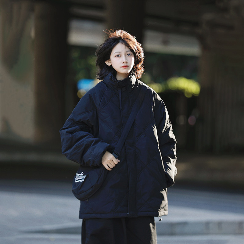 阿于呆冬季90白鸭绒加厚保暖立领羽绒服男宽松字母挎包简约外套女,淘宝优惠券,粉丝福利购,淘宝优惠卷