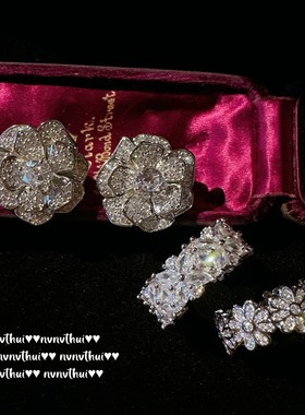 富贵花气质雏菊满钻戒指可叠戴 复古繁花镀18K金花藤锆石女戒指环