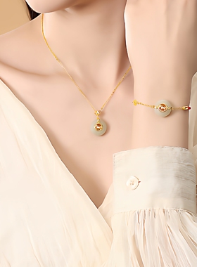 新中式S925纯银和田玉2026生肖马颈链气质金色如意马平安扣项链女