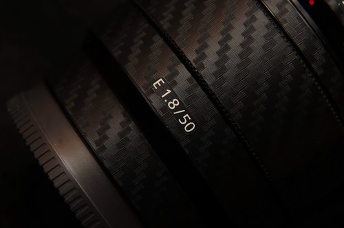 适用于索尼FE50mmF1.8 全幅镜头机身美保护贴本膜贴皮镜身贴 - 图2