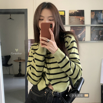 Retro Green Striped Sweater Jacket Woman Spring Dress 2022 New Loose Slim Fit Slim Knit Cardiovert Blouse