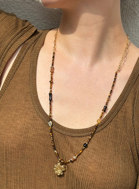 Meililove莓拉流沙侧影串珠项链