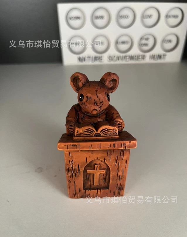 跨境新款Church Mouse- The Vicar in the Pulpit 讲坛上的牧师 - 图1