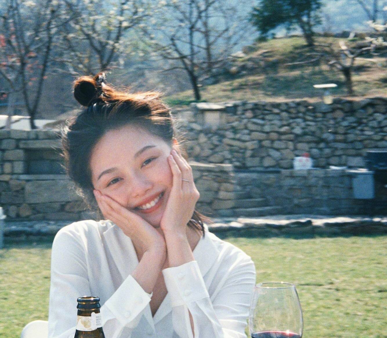 晚晚同款重磅100真丝V领白衬衫法式长袖包扣翻领休闲上衣2023女_虎窝淘