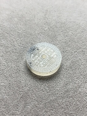 2025新款山鬼一物一选天然岫玉山鬼花钱吊坠玉石挂新中式搭配手牌