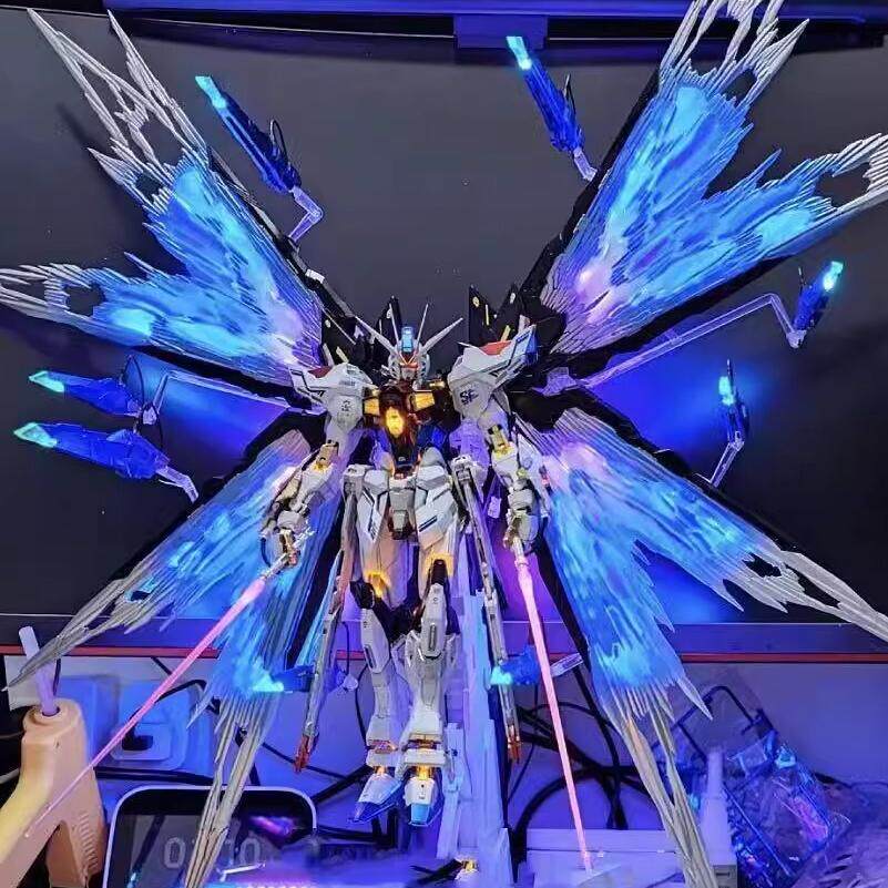 摩动核高达吕布白虎敖丙曹仁干将盲盒白雪姬拼装机甲拼装模型手办