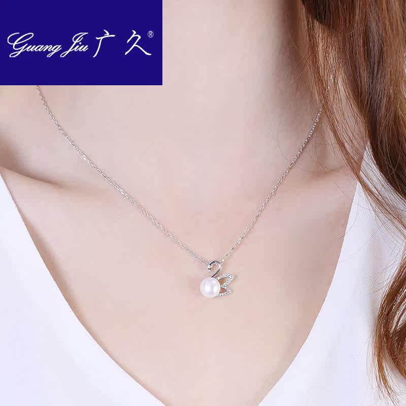 广久小众设计珍珠小天鹅吊坠锁骨链 广久项链