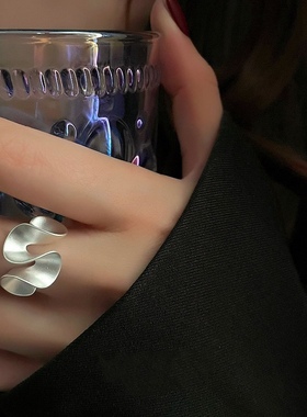 佛罗伦萨风波浪复古s925通体纯银戒指女磨砂花边个性ins开口指环