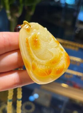 天然蜜蜡吊坠项链女款锁骨链简约风格饰品礼物送礼