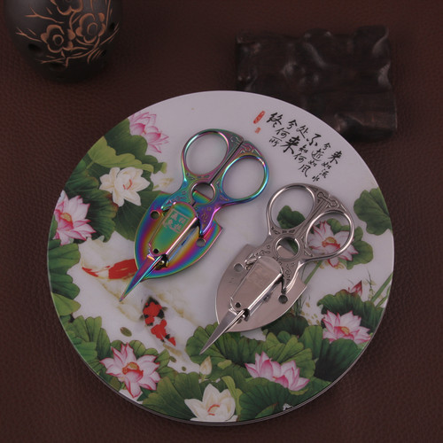 狂拉飞鱼钓箱剪刀不锈钢钓鱼小剪刀铅皮鱼线炫彩钓箱配件垂钓渔具 - 图1