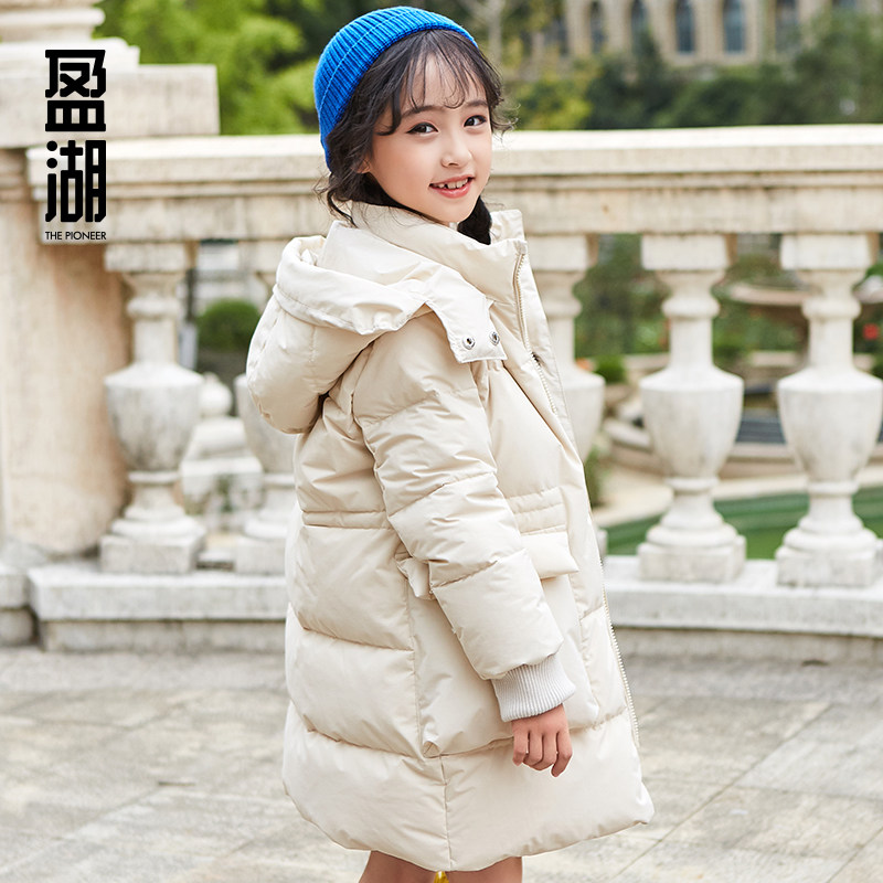 盈湖新款女童洋气反季连帽潮羽绒服 盈湖童装羽绒服