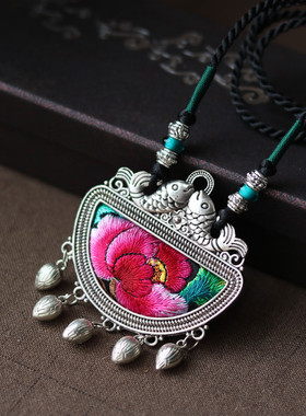 民族风挂件长款刺绣装饰品项链