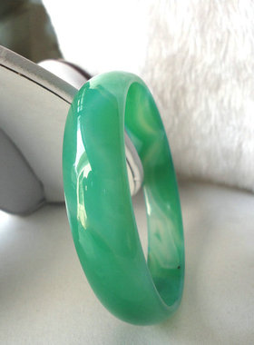 天然巴西水晶玛瑙翠绿色玉手镯