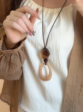 复古几何环形树脂吊坠项链皮绳潮
