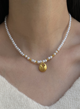 绿松石串珠女金色元宝坠项链