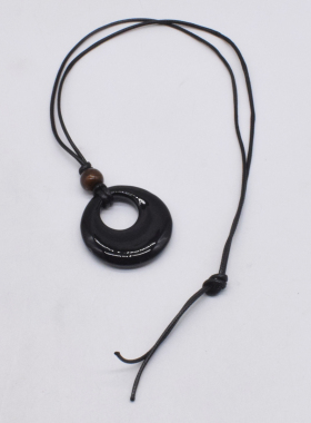 复古树脂女式平安扣项链