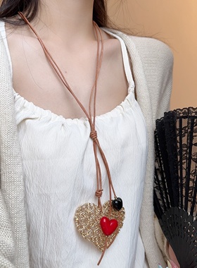 金属镂空爱心吊坠项链长款毛衣链