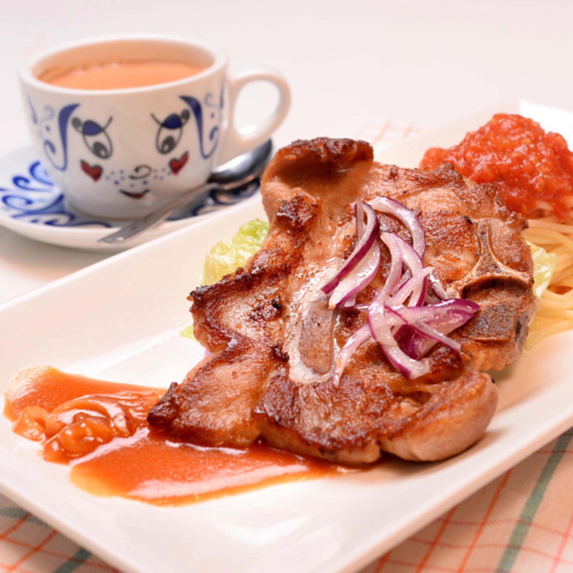 千般就黑椒T骨猪扒冷冻半成品猪排带骨猪排腌制猪扒简餐1kg10片 - 图0