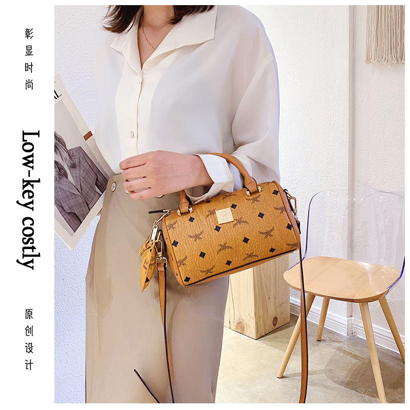 法国小众女士高级质感手提单肩小包 娜达维拉女士包袋