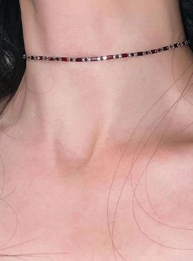 粉色锆石项链女款2025新款高级感轻奢小众精致锁骨链气质甜酷颈链