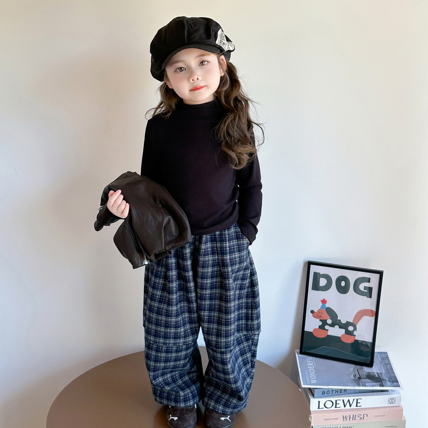 女童套装2025新款洋气时髦宝宝春秋韩版皮马甲打底衫格子裤三件套,淘宝优惠券,粉丝福利购,淘宝优惠卷