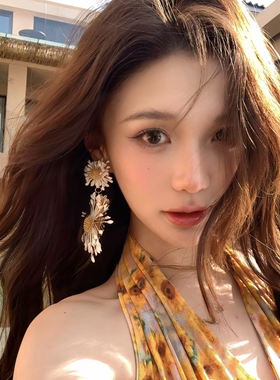 加州阳光 高级感夸张黄色镂空花朵大耳环女海边度假仙气吊坠耳钉