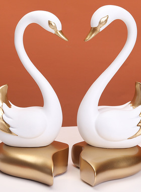 新中式爱心天鹅摆件一对家居客厅卧室新房装饰工艺品送结婚礼物