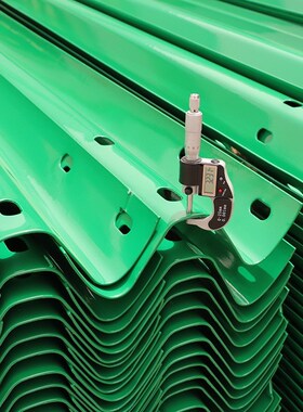 波形护栏热镀锌双波护栏板高速公路乡村道路防撞护栏三波隔离栏厂