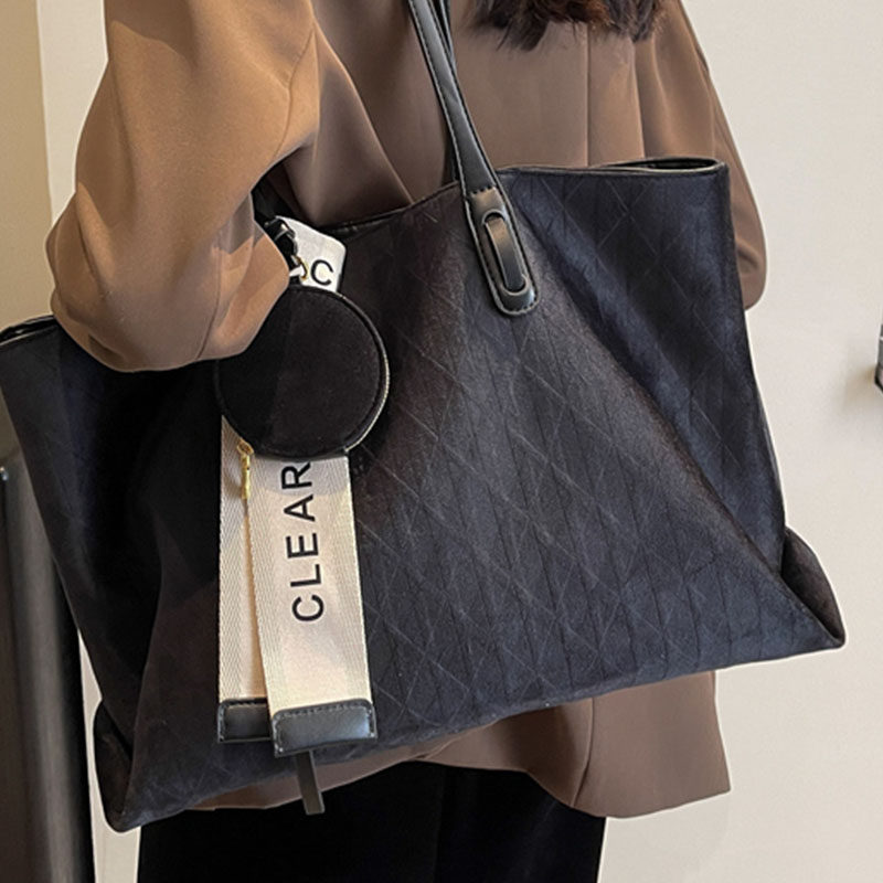 时尚休闲大容量托特包女2025冬季新款上班通勤百搭腋下包单肩大包,淘宝优惠券,粉丝福利购,淘宝优惠卷